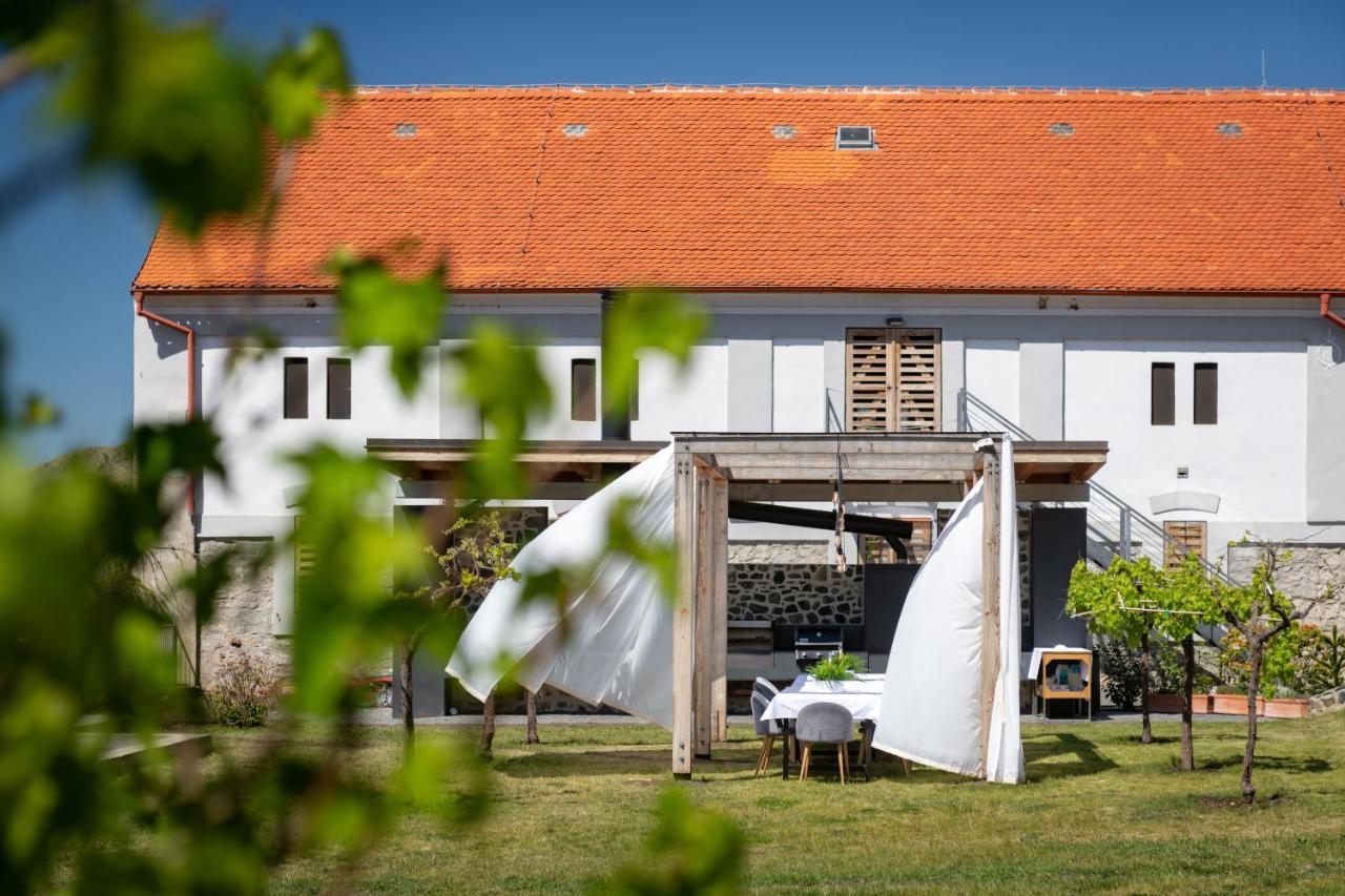 Oblik Resort Louny Exterior photo